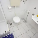 With A Parking Space - 8869 * Vis